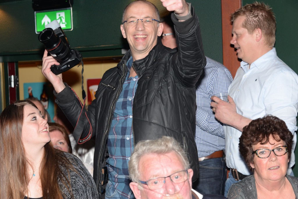 ../Images/Heel Noordwijkerhout zingt Hazes 143.jpg